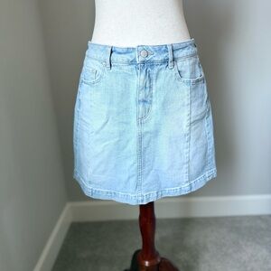 Stylish Loft Light Blue Denim Mini Skirt